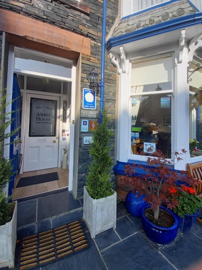 לינה וארוחת בוקר קזיק Amble House מראה חיצוני תמונה